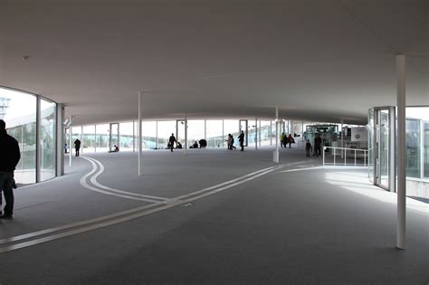 rolex learning center architecture